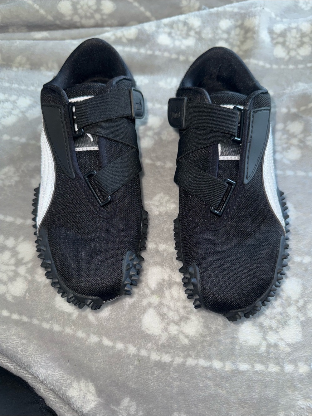 🖤 Puma Mostro OG Prime sneakers 🖤
Black/Silver (style 403571-17) 🔥